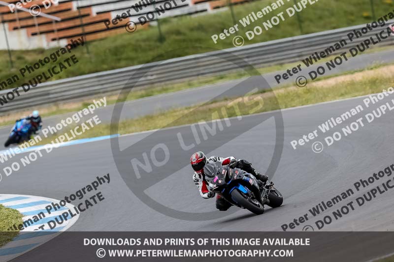 estoril;event digital images;motorbikes;no limits;peter wileman photography;portugal;trackday;trackday digital images